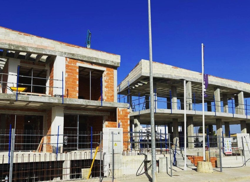 Nouvelle construction - Villa -
Dolores - polideportivo