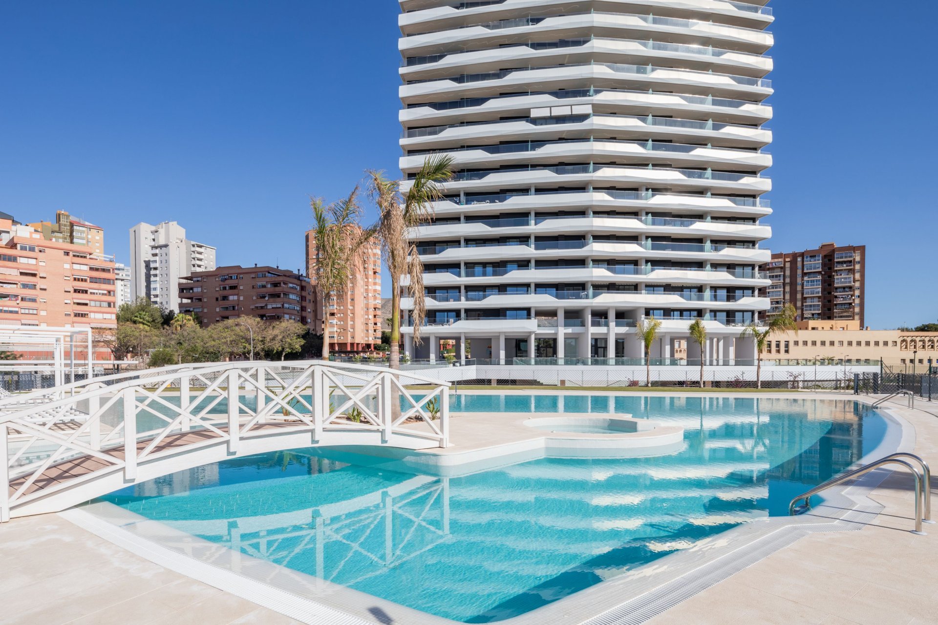 Obra nueva - Apartamento -
Benidorm