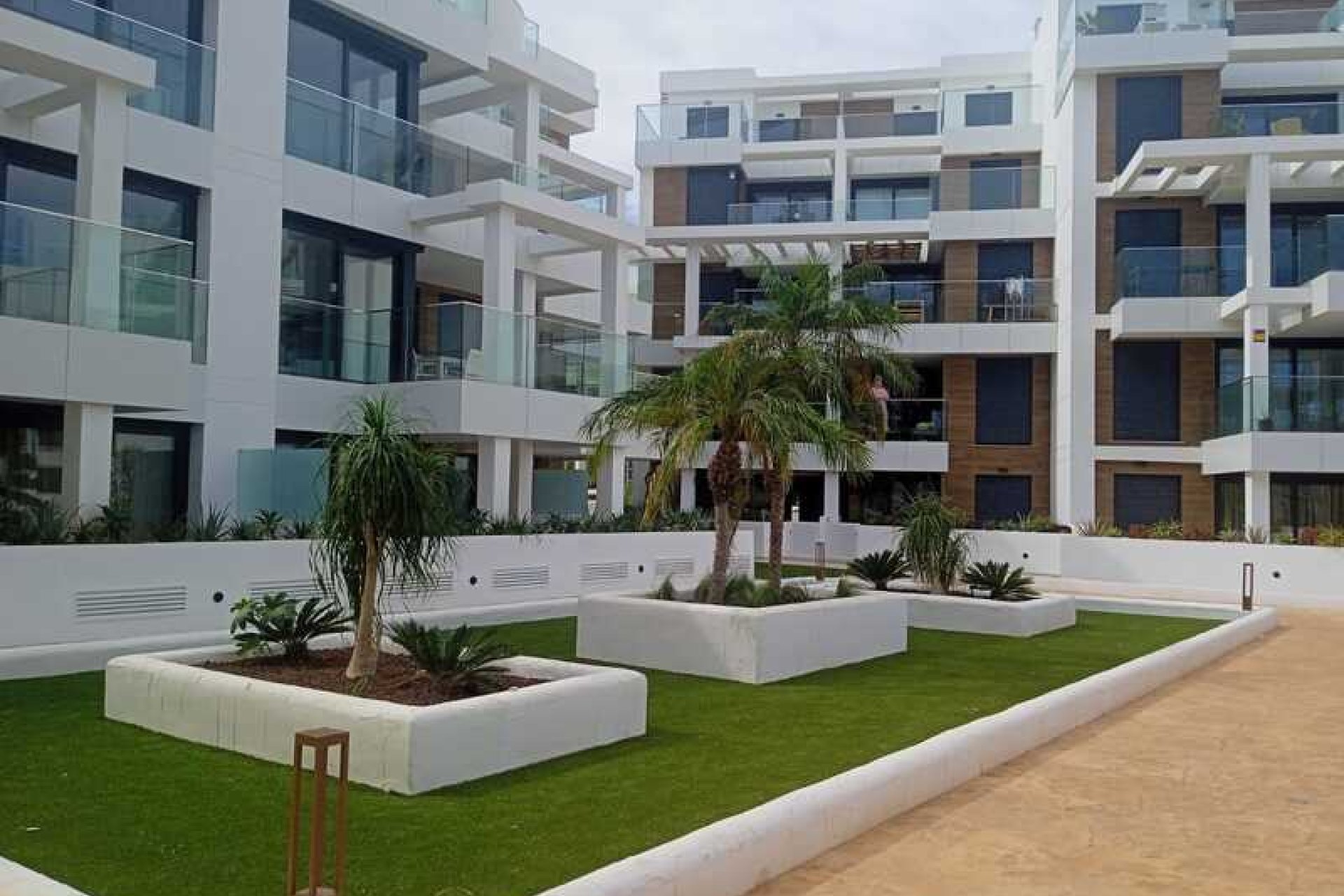 Obra nueva - Apartamento -
Denia