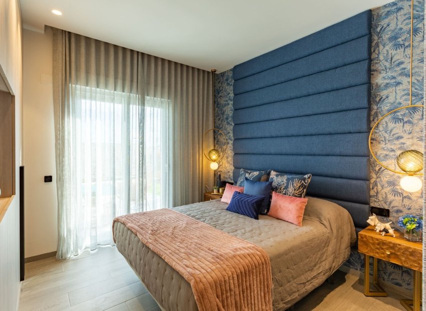 Obra nueva - Apartamento -
La Finca Golf