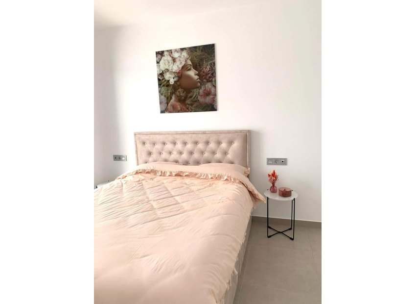 Obra nueva - Apartamento -
Pilar de la Horadada - pueblo