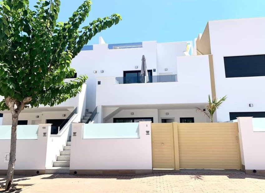 Obra nueva - Apartamento -
Pilar de la Horadada - pueblo