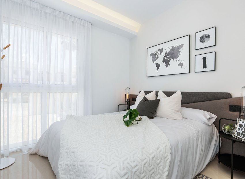 Obra nueva - Apartamento -
Rojales