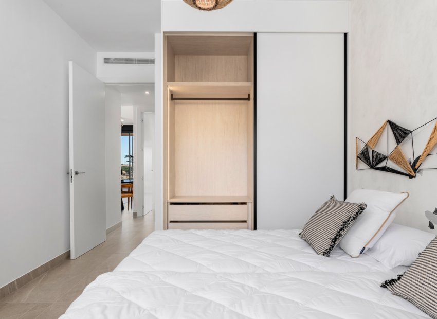 Obra nueva - Ático -
Benijofar