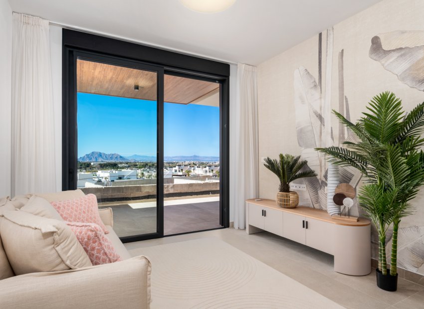 Obra nueva - Ático -
Benijofar