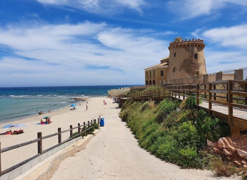 Obra nueva - Ático -
Pilar de la Horadada - La Torre De La Horadada