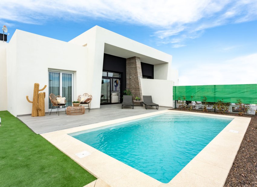 Obra nueva - Bungalow alto -
Algorfa - La Finca Golf