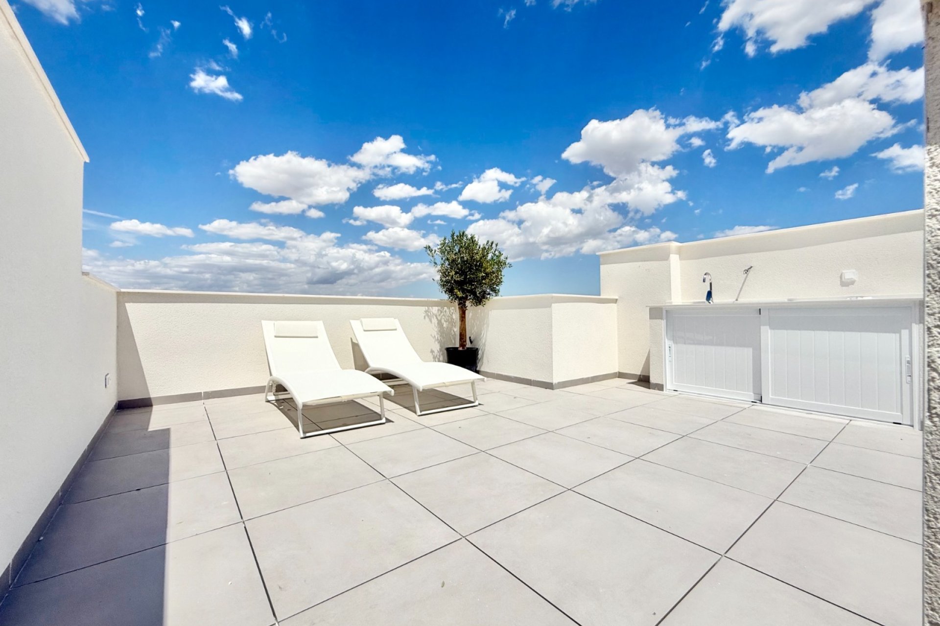 Obra nueva - Bungalow alto -
Cox