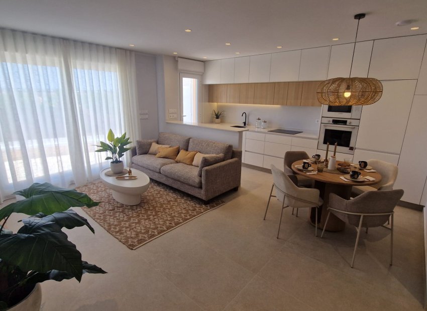 Obra nueva - Bungalow alto -
Pilar de la Horadada