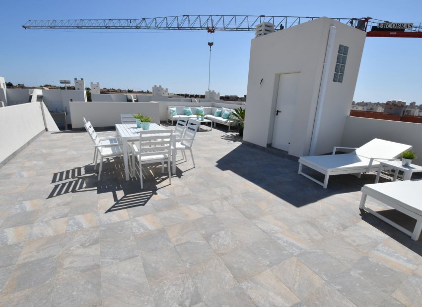 Obra nueva - Bungalow alto -
San Miguel de Salinas