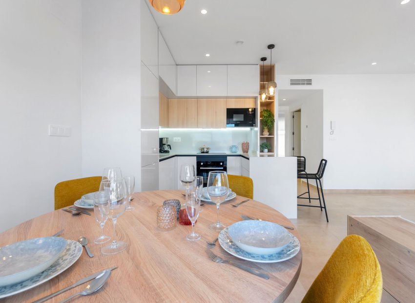 Obra nueva - Bungalow alto -
Torrevieja