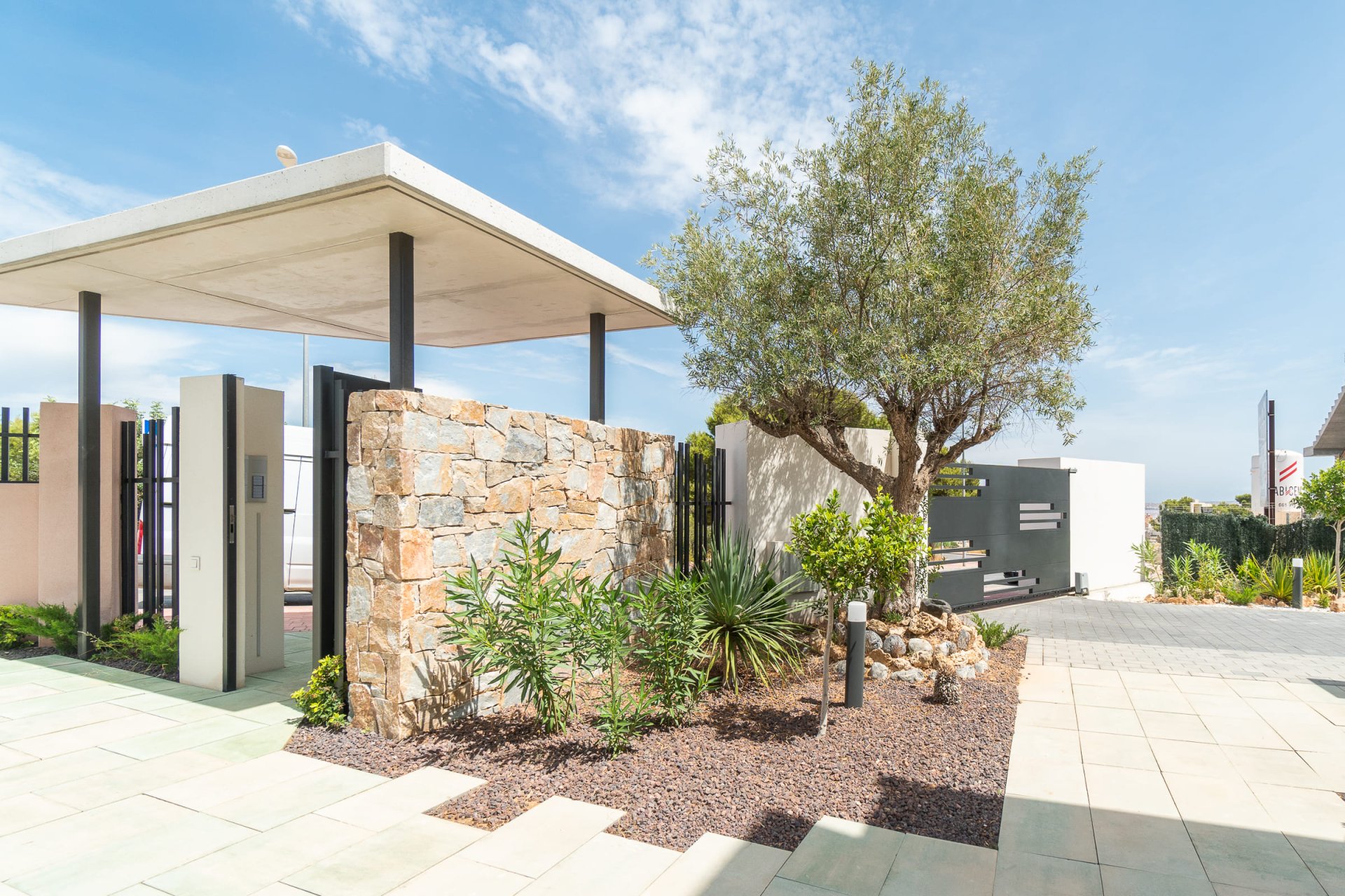 Obra nueva - Bungalow alto -
Torrevieja