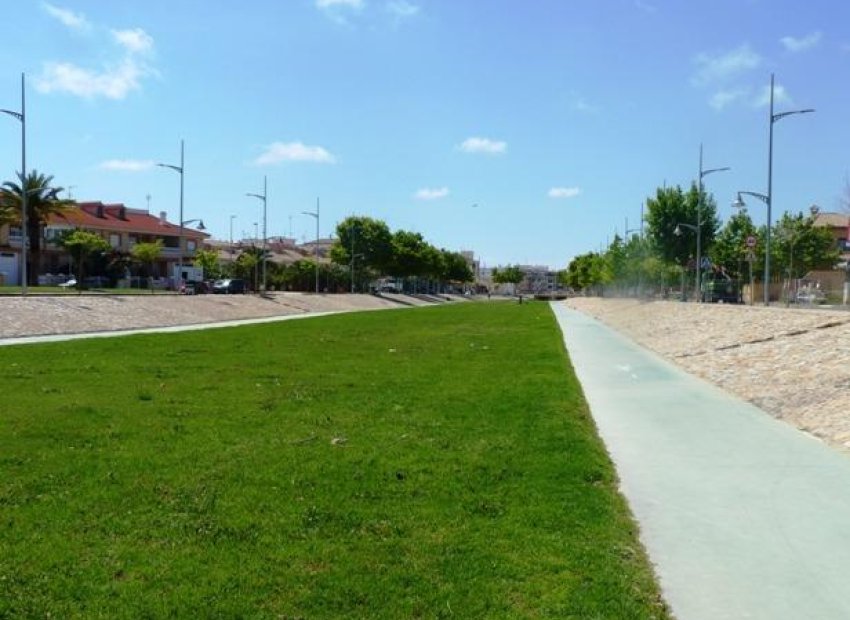 Obra nueva - Bungalow -
Pilar de la Horadada