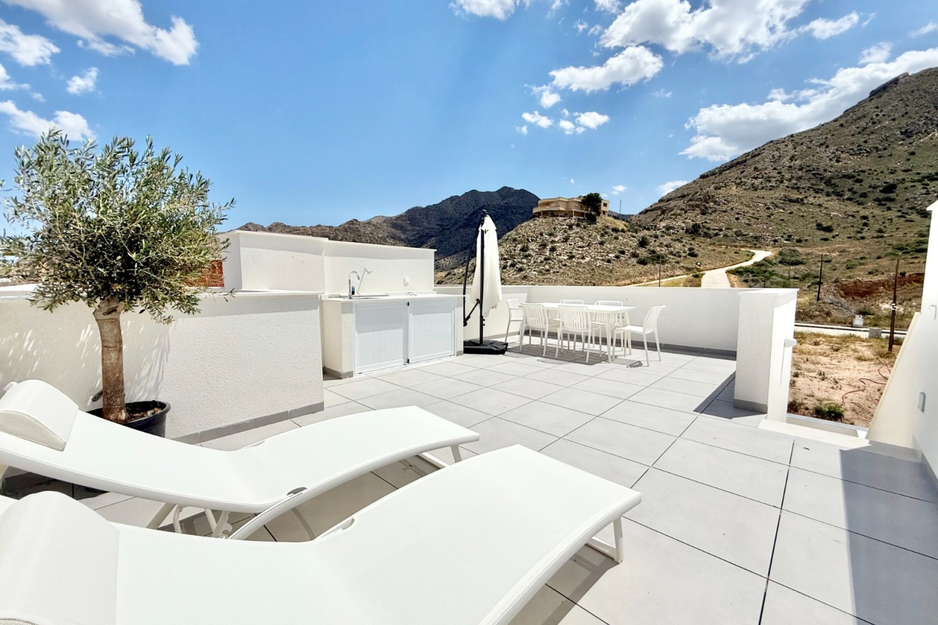 Obra nueva - Bungalow - Planta Baja -
Cox