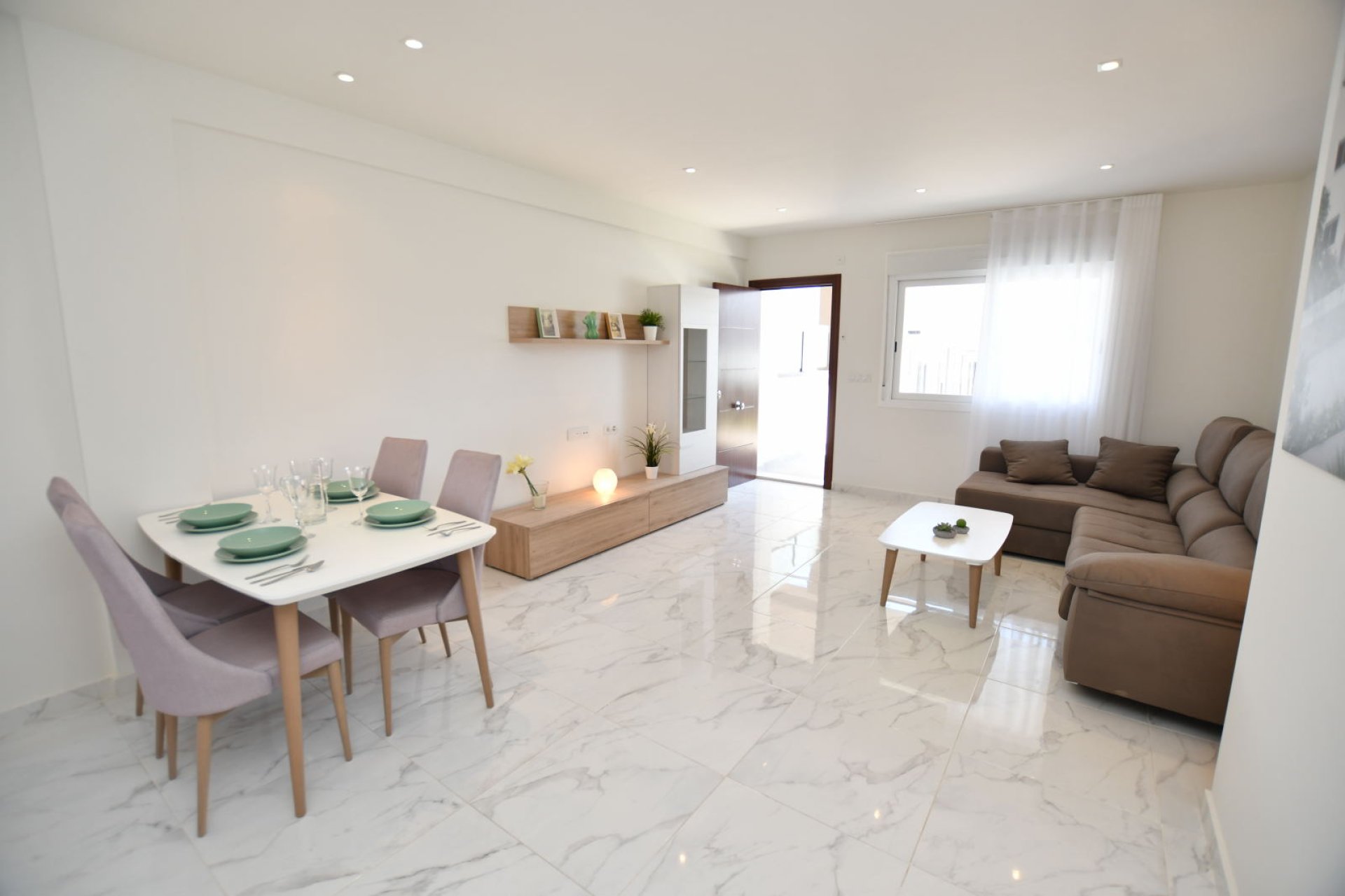Obra nueva - Bungalow - Planta Baja -
San Miguel de Salinas
