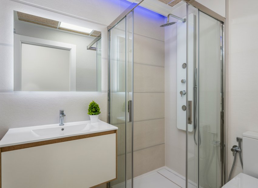 Obra nueva - Bungalow - Planta Baja -
Torrevieja