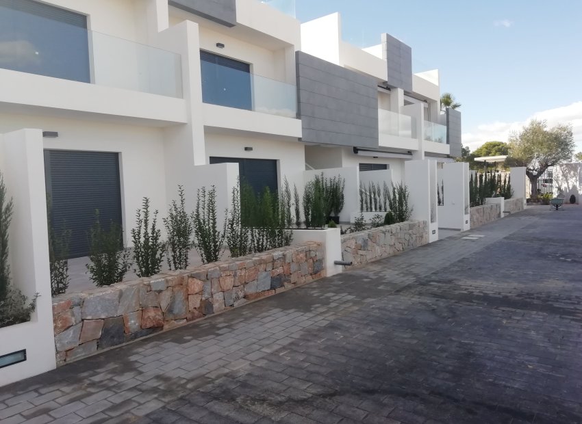 Obra nueva - Bungalow - Planta Baja -
Torrevieja
