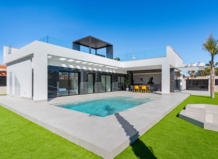 Obra nueva - Independiente / Villa -
Algorfa - La Finca Golf