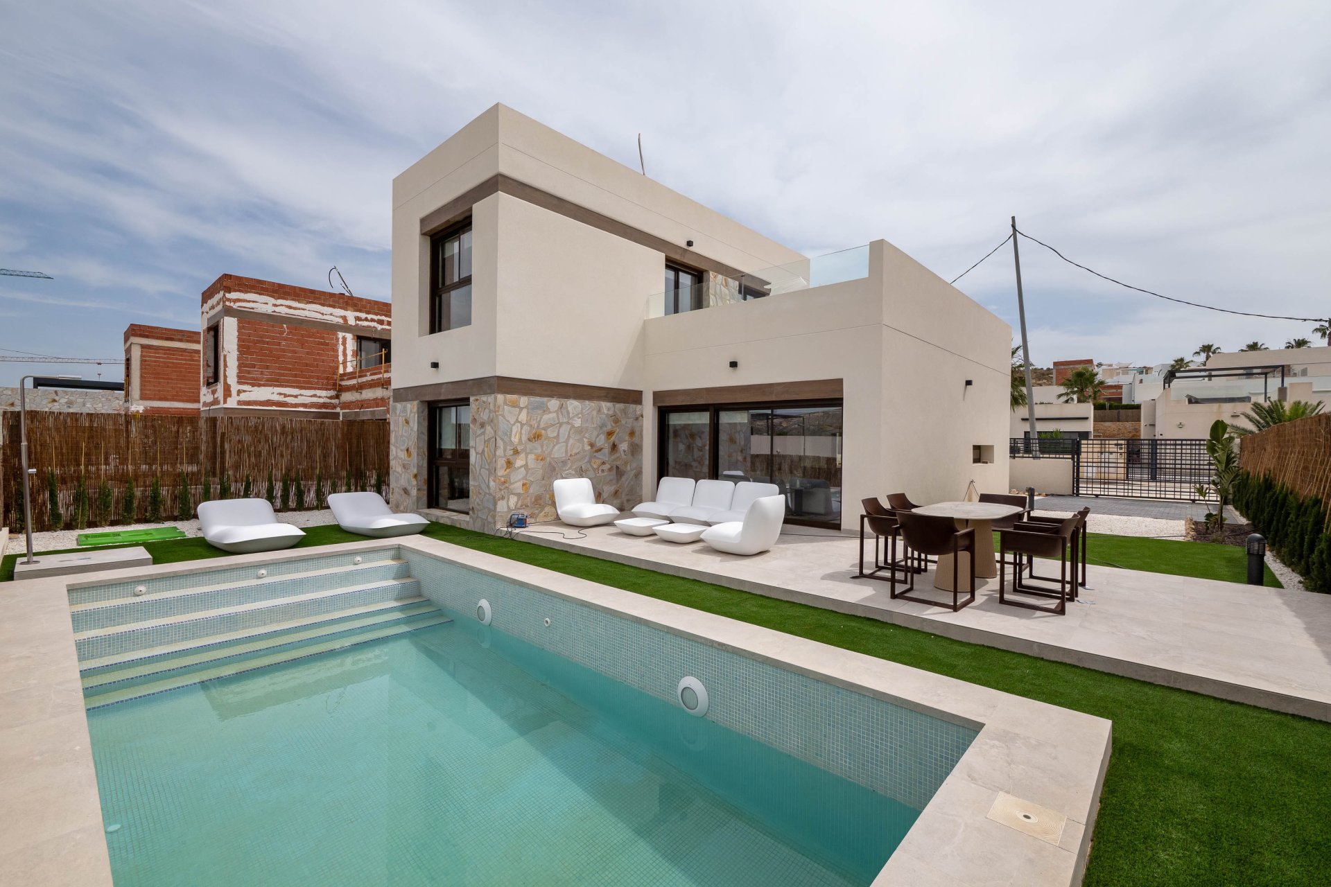 Obra nueva - Independiente / Villa -
Algorfa - La Finca Golf