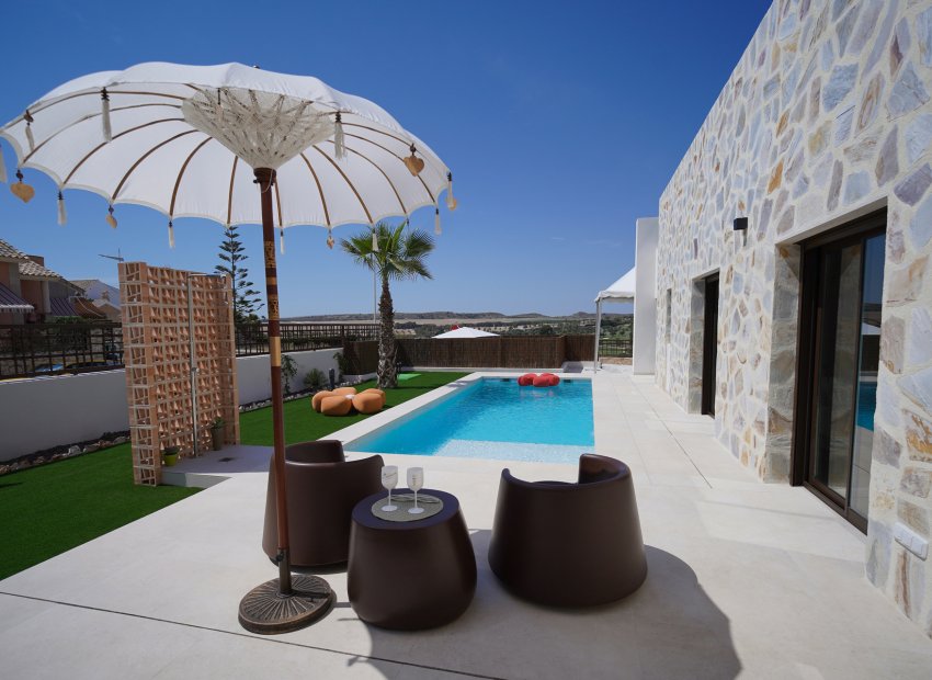 Obra nueva - Independiente / Villa -
Algorfa - La Finca Golf