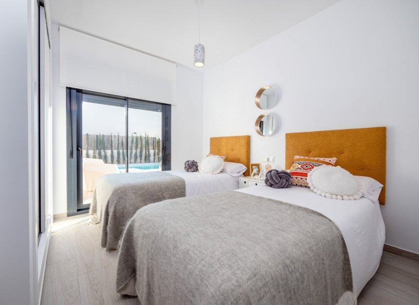 Obra nueva - Independiente / Villa -
Algorfa - La Finca Golf