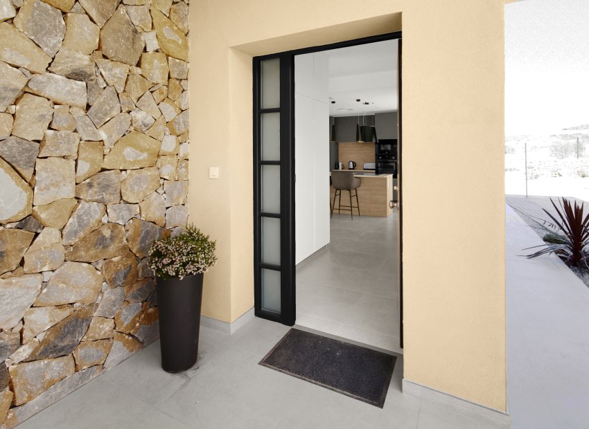 Obra nueva - Independiente / Villa -
Banos y Mendigo - Altaona Golf