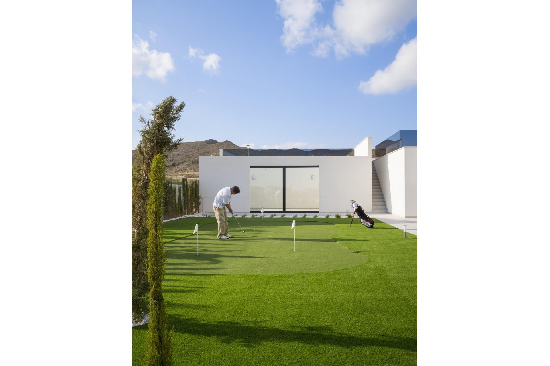 Obra nueva - Independiente / Villa -
Banos y Mendigo - Altaona Golf