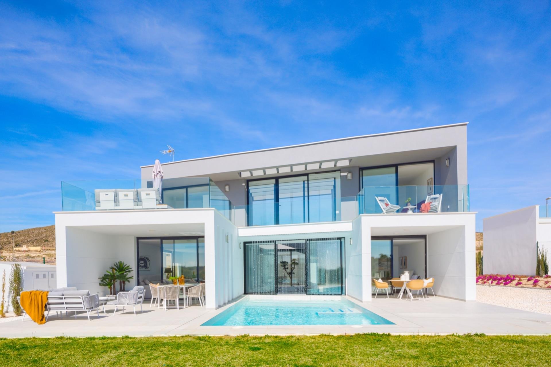 Obra nueva - Independiente / Villa -
Banos y Mendigo - Altaona Golf