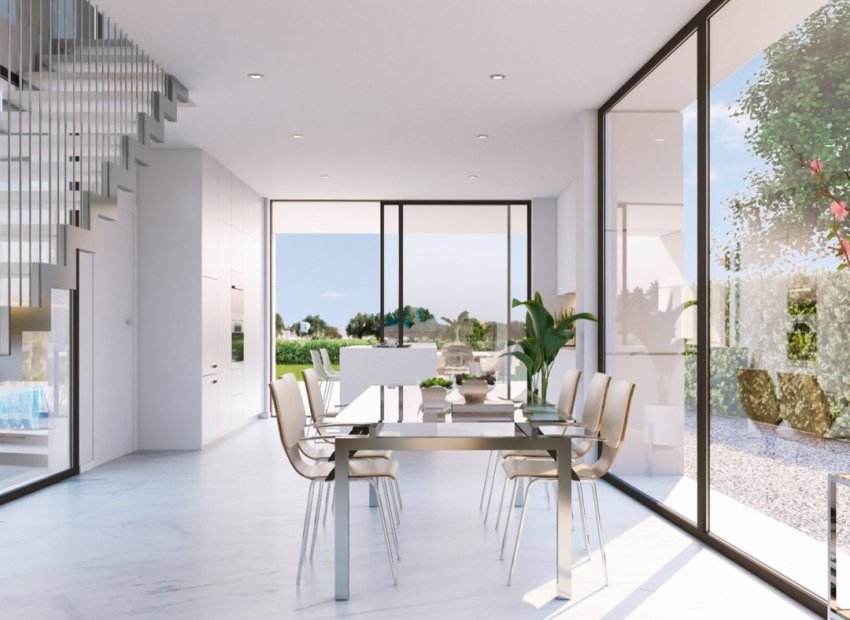 Obra nueva - Independiente / Villa -
Banos y Mendigo - Altaona Golf
