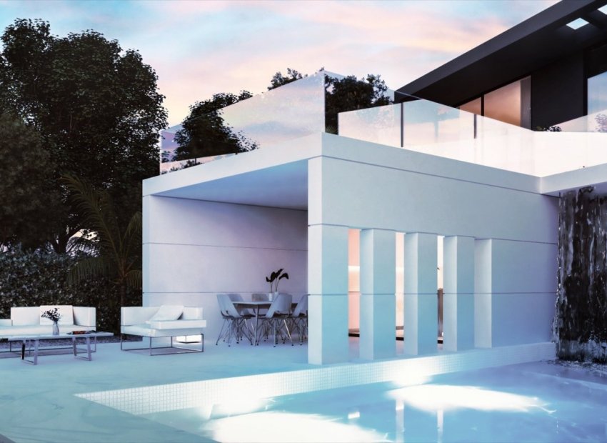 Obra nueva - Independiente / Villa -
Banos y Mendigo - Altaona Golf