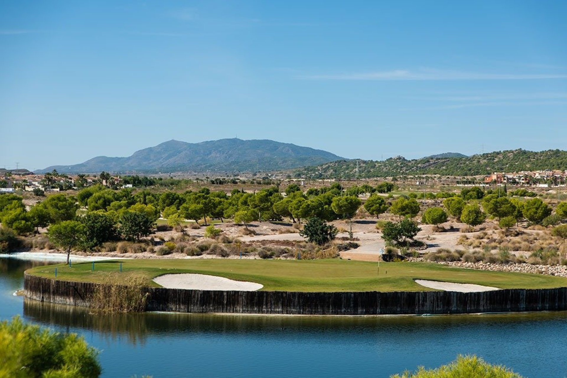 Obra nueva - Independiente / Villa -
Banos y Mendigo - Altaona Golf