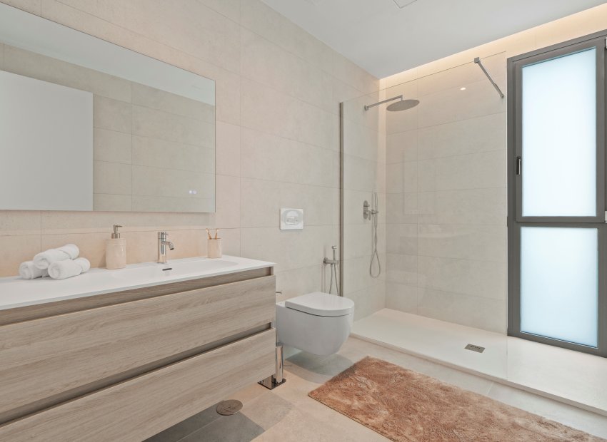 Obra nueva - Independiente / Villa -
Benidorm