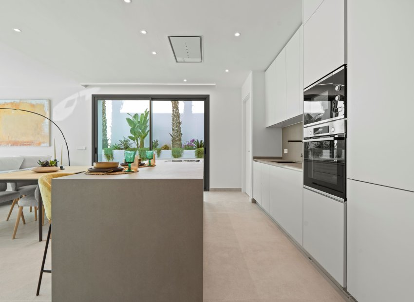 Obra nueva - Independiente / Villa -
Benidorm