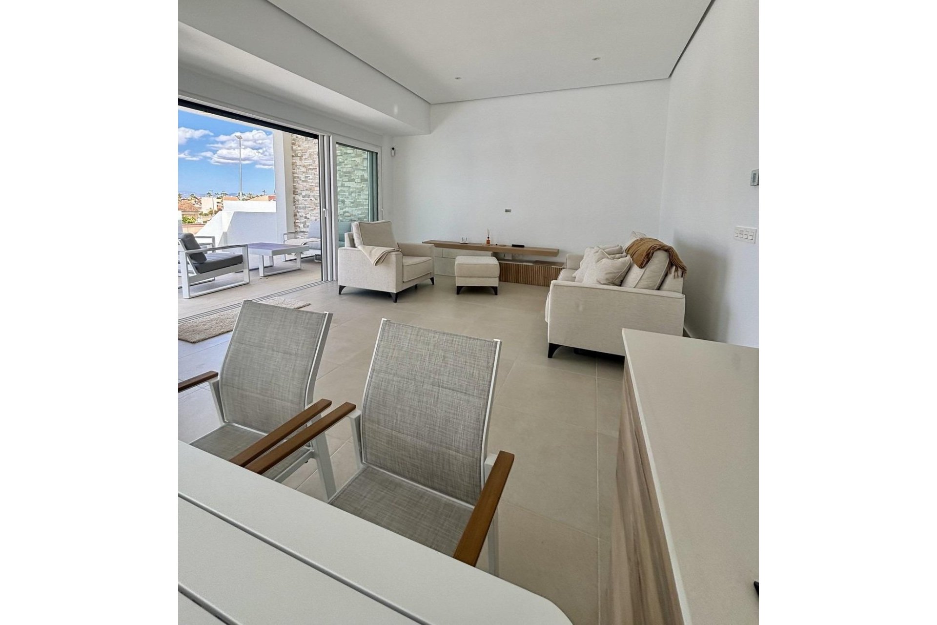 Obra nueva - Independiente / Villa -
Benijofar - Pueblo