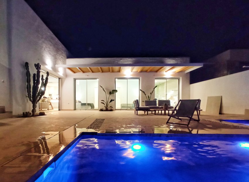 Obra nueva - Independiente / Villa -
Benijofar