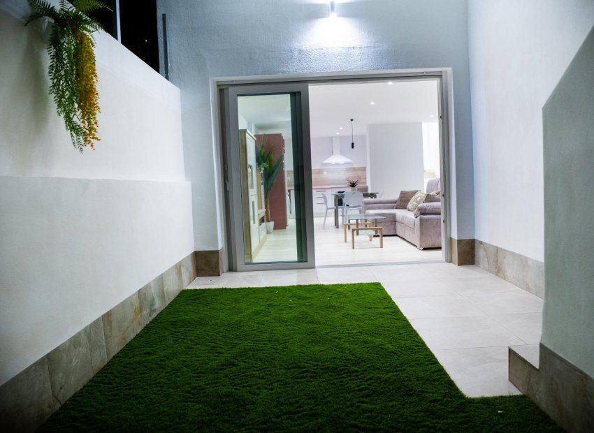 Obra nueva - Independiente / Villa -
Ciudad Quesada - Golf La Marquesa (Ciudad Quesada)