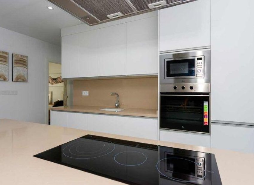 Obra nueva - Independiente / Villa -
Daya Nueva - Centro