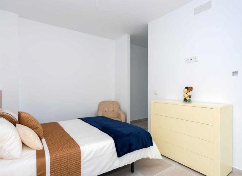 Obra nueva - Independiente / Villa -
Daya Nueva - Centro