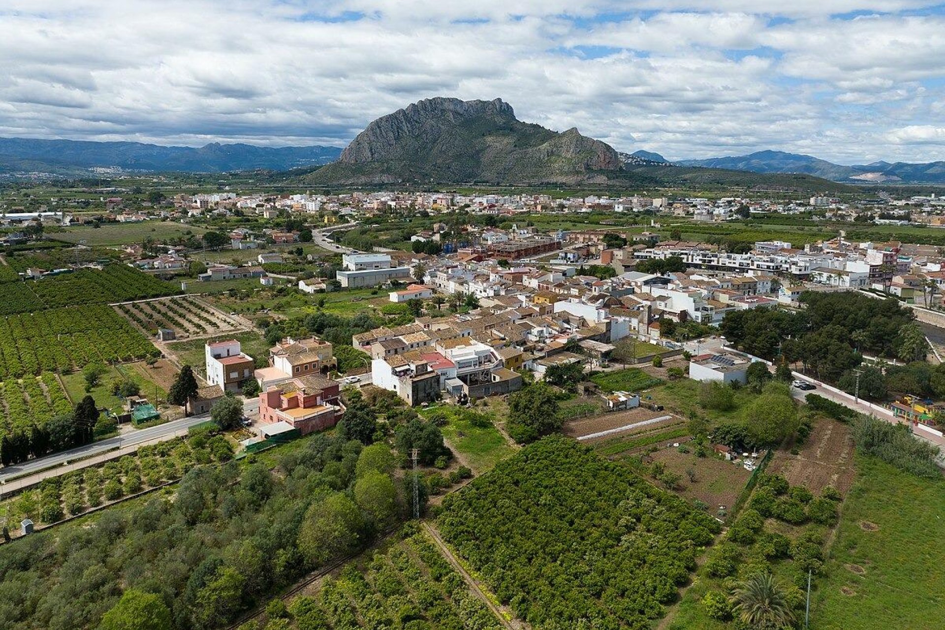Obra nueva - Independiente / Villa -
Els Poblets - Partida Barranquets