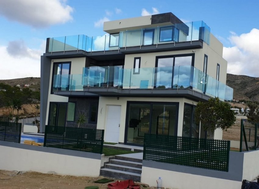 Obra nueva - Independiente / Villa -
Finestrat - Campana Garden