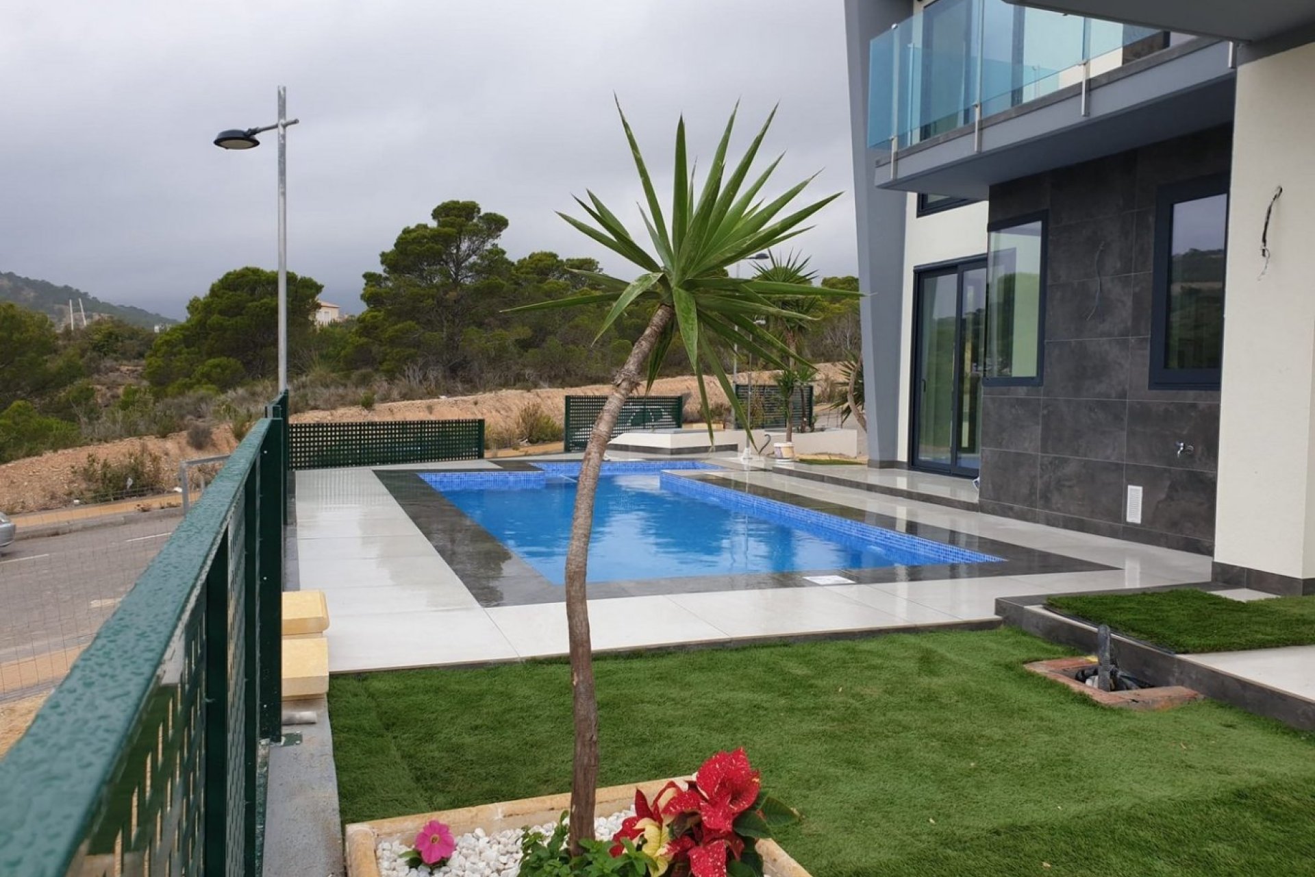 Obra nueva - Independiente / Villa -
Finestrat - Campana Garden