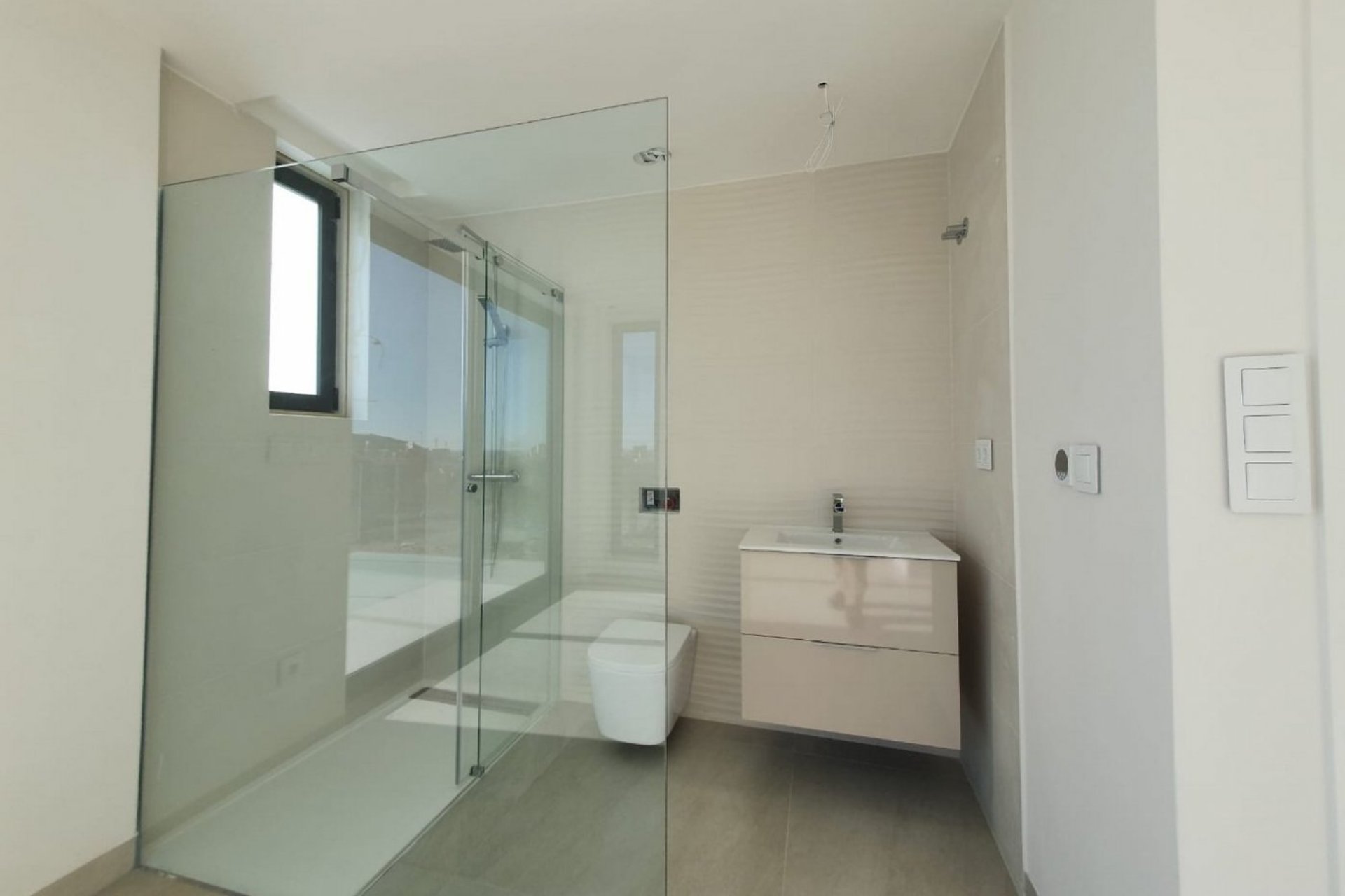 Obra nueva - Independiente / Villa -
Finestrat - Campana Garden
