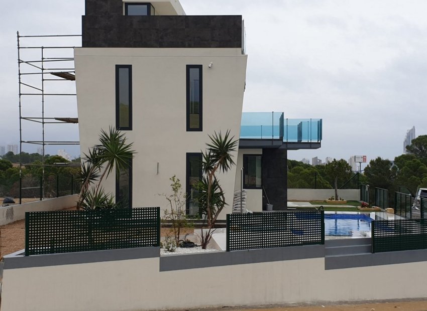 Obra nueva - Independiente / Villa -
Finestrat - Campana Garden