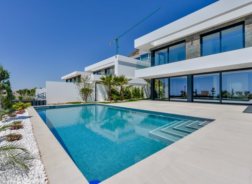 Obra nueva - Independiente / Villa -
Finestrat