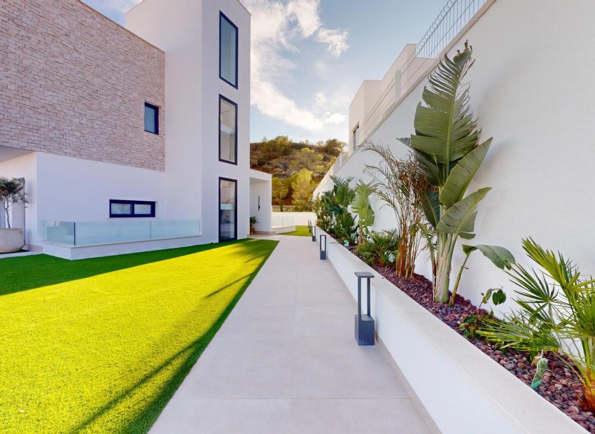 Obra nueva - Independiente / Villa -
Finestrat