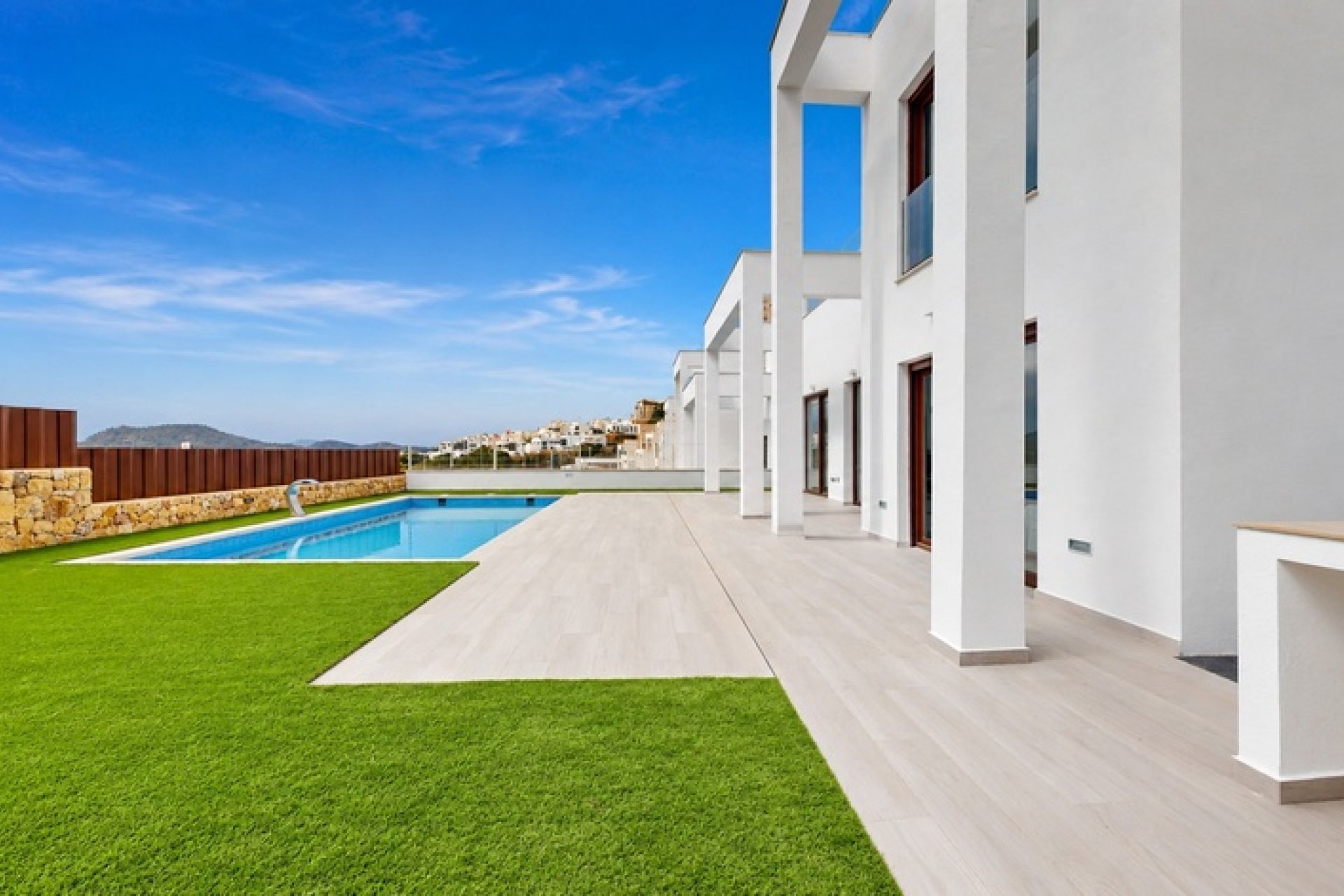 Obra nueva - Independiente / Villa -
Finestrat