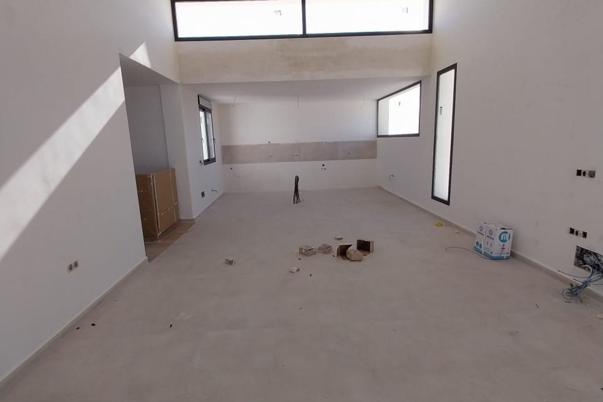 Obra nueva - Independiente / Villa -
Fortuna