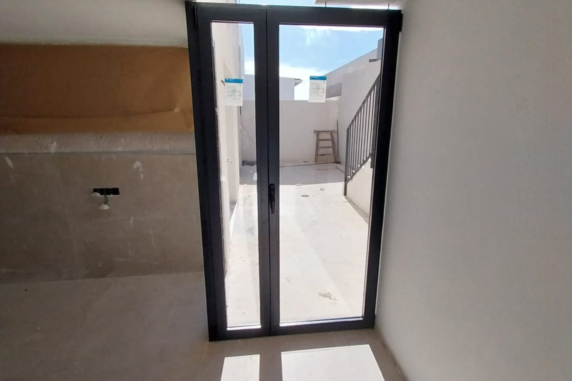 Obra nueva - Independiente / Villa -
Fortuna