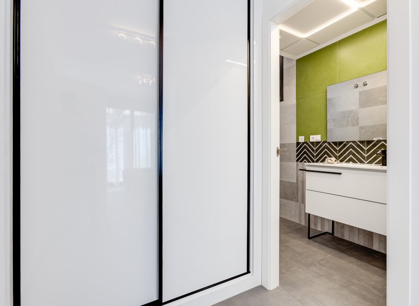 Obra nueva - Independiente / Villa -
La Mata