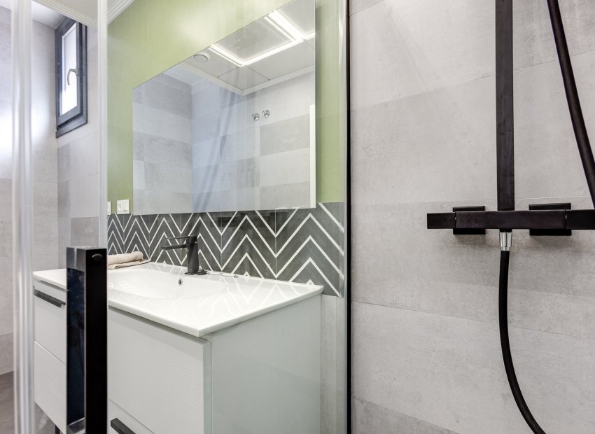 Obra nueva - Independiente / Villa -
La Mata